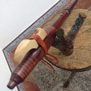 Mi (E) Sapele wood native american flute