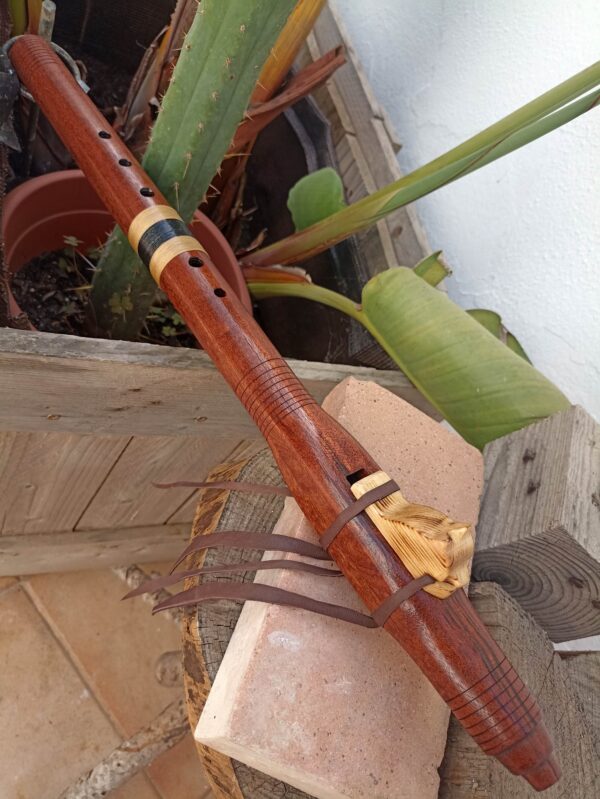 Fa (F) Sapele wood native american flute wolf totem