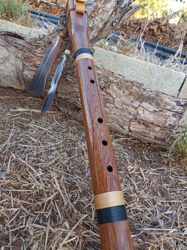 Mi (E) Huayruro wood native american flute with bird totem