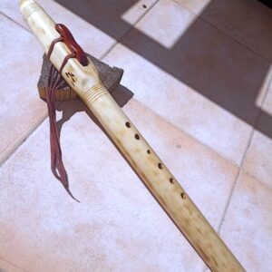 Re (D) Pine wood native american flute
